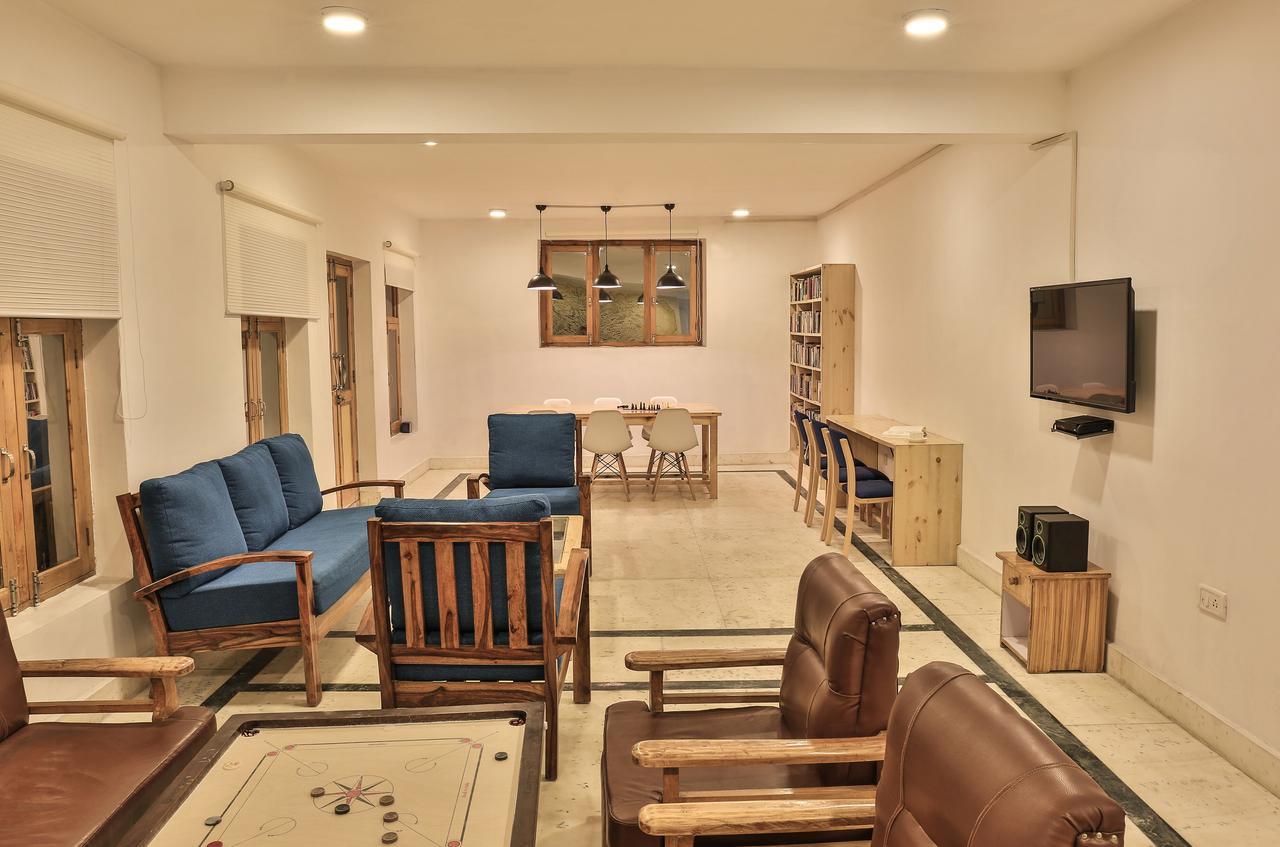 Raybo Hostel 列城 外观 照片